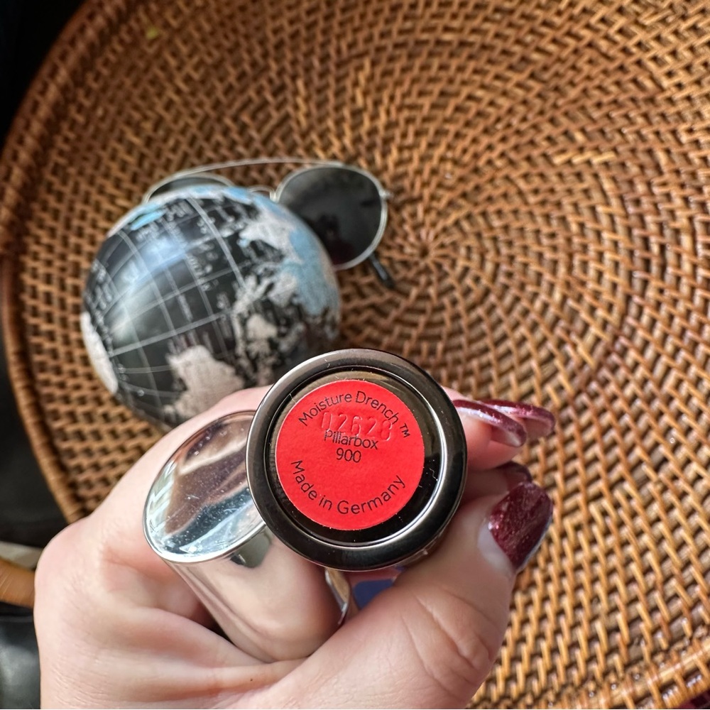 NO7 Gel Finish Colour Red Moisture Drench Pillbox Lipstick and Red Nail Polish - Picture 6 of 6
